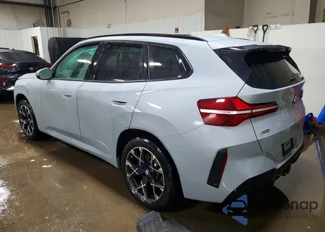 2025 BMW X3 30 xDrive z USA, uszkodzony, nr VIN 5UX53GP05S9Z52940